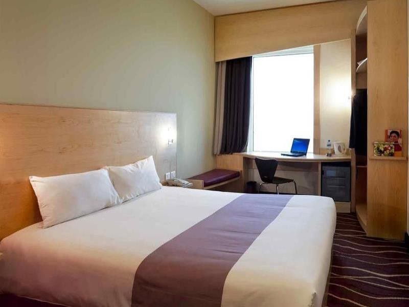 Hotel Ibis Sharq Kuwait City Exterior foto