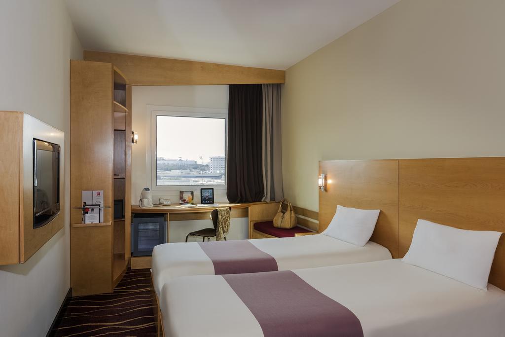 Hotel Ibis Sharq Kuwait City Exterior foto